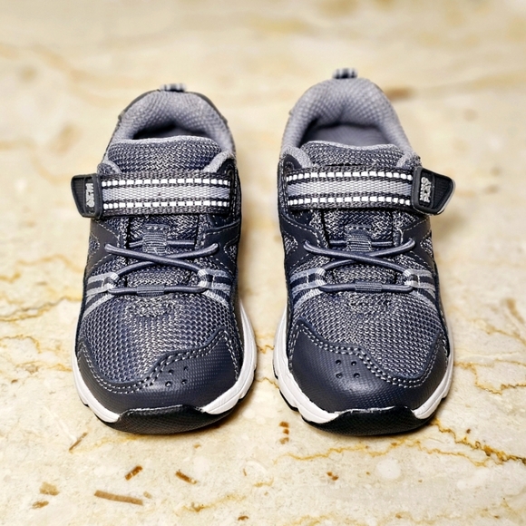 Made2Play by stride rite M2P Journey Boys Gray Easy On Sneakers Kids 6W - Picture 2 of 5